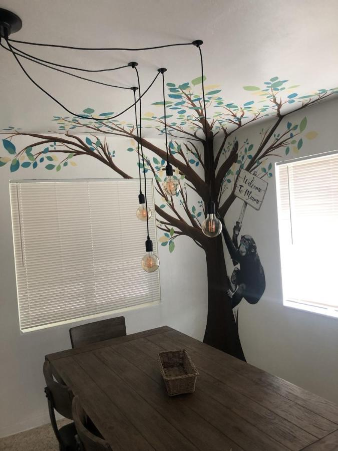 Stayover In Miami Home 2Br - 1Bth - Free Parking Екстер'єр фото